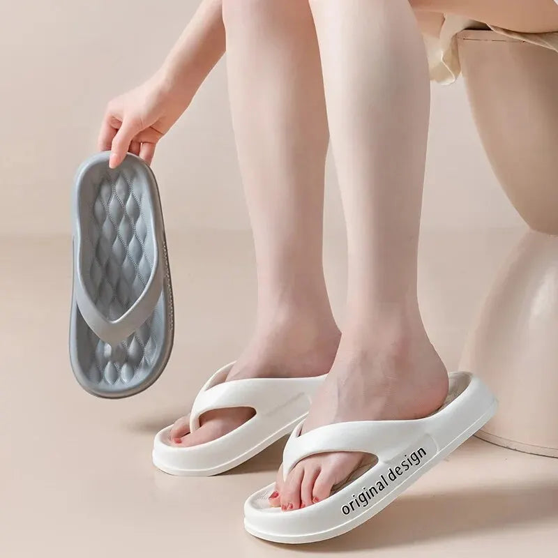 Chinelo Feminino de Plataforma Antiderrapantes para Estilo e Conforto em Casa