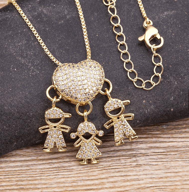 Colar Amor de Mãe em Forma de Coração Banhado a Ouro 18k