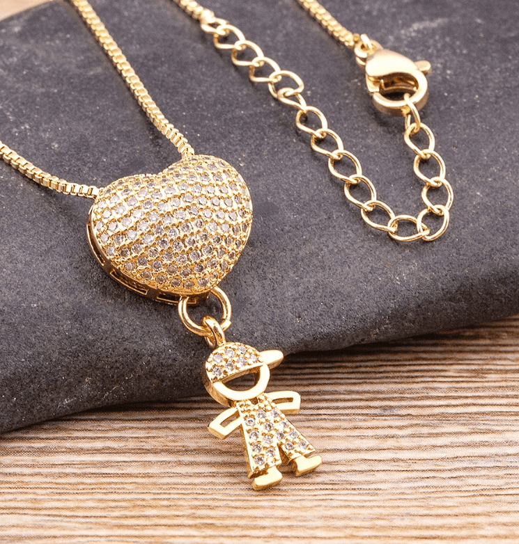 Colar Amor de Mãe em Forma de Coração Banhado a Ouro 18k
