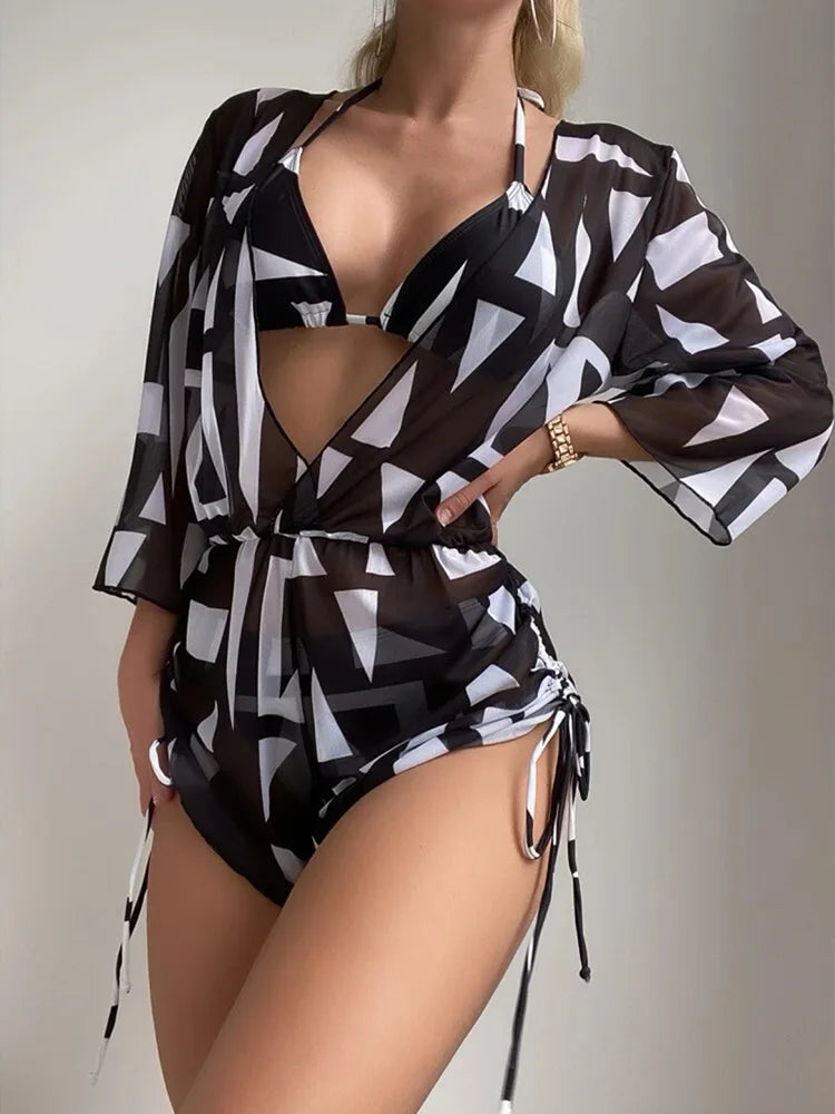 Conjunto Tropical 3 Peças Maiô Body e Biquíni com Decote em V