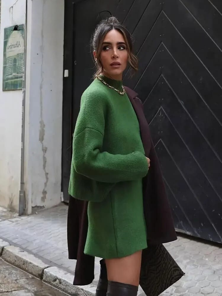 Conjunto Verde Outono Inverno Suéter e Minissaia Monocromática Toronto